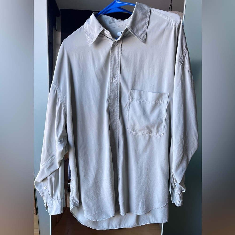 Oversized Lemaire x Uniqlo U drape shirt
